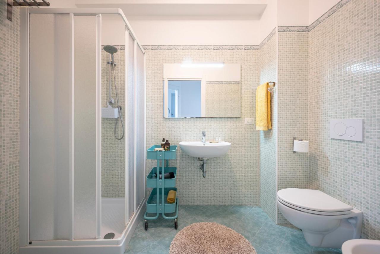 Sea View Apartment San Vincenzo Luaran gambar