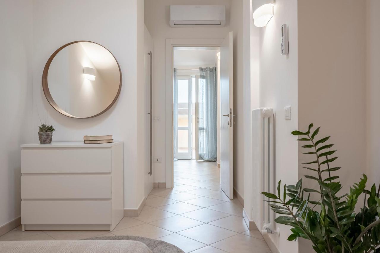 Sea View Apartment San Vincenzo Luaran gambar