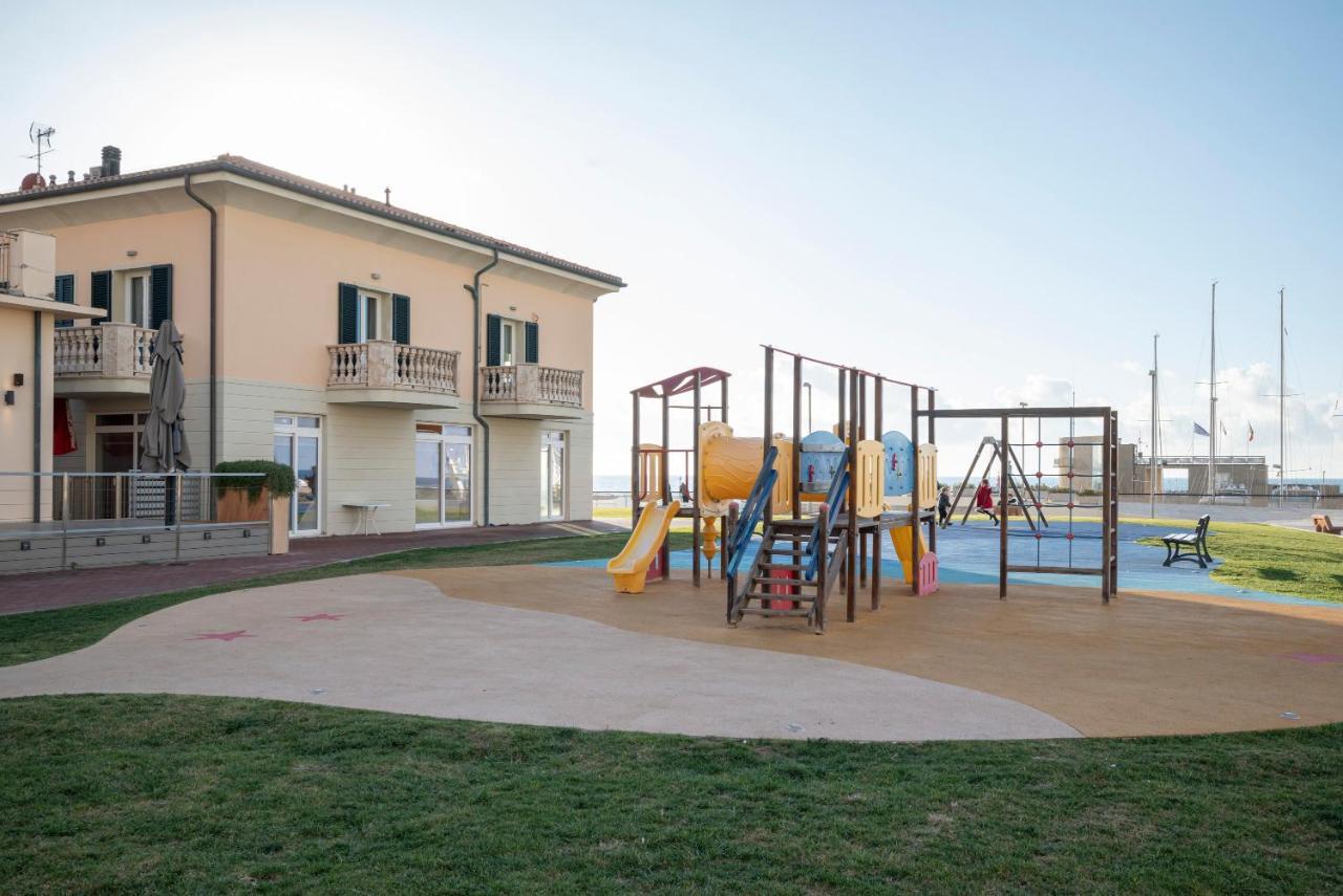 Sea View Apartment San Vincenzo Luaran gambar