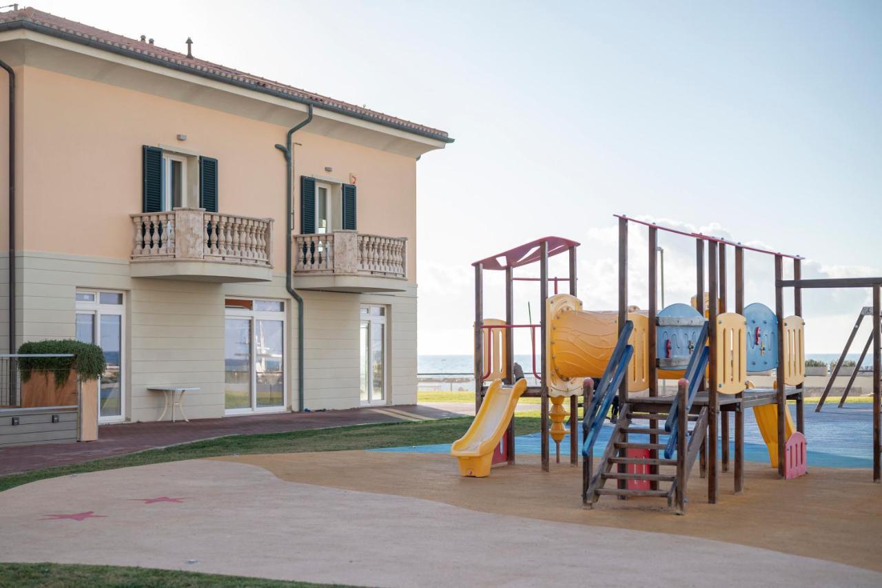 Sea View Apartment San Vincenzo Luaran gambar